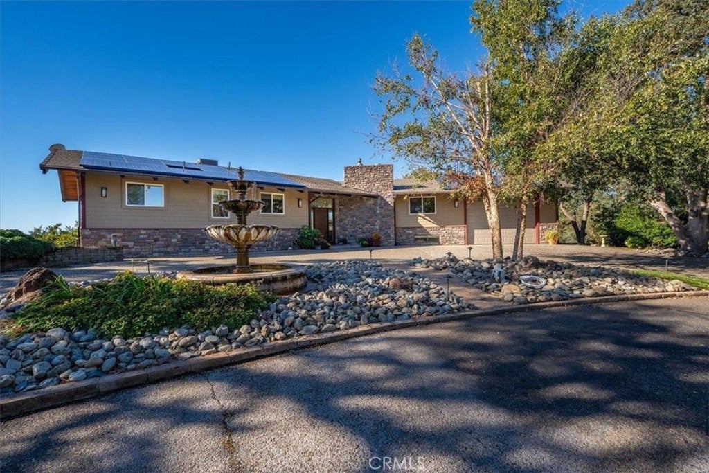 14807 Hilltop Drive