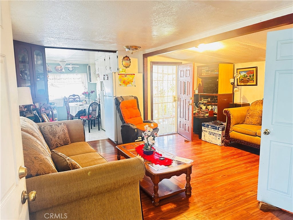 310 E Philadelphia St Sp 25