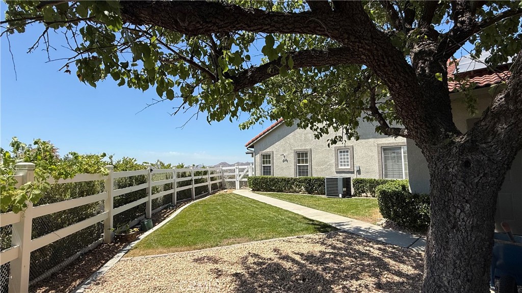 40107 Calle Breve