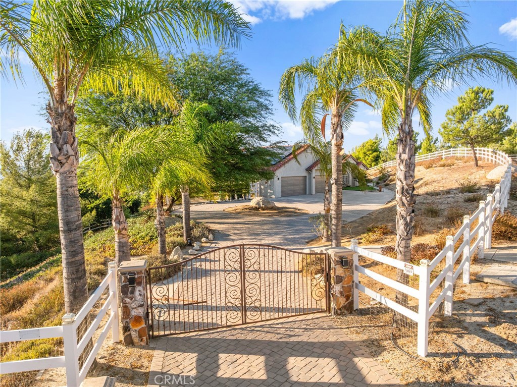 40107 Calle Breve