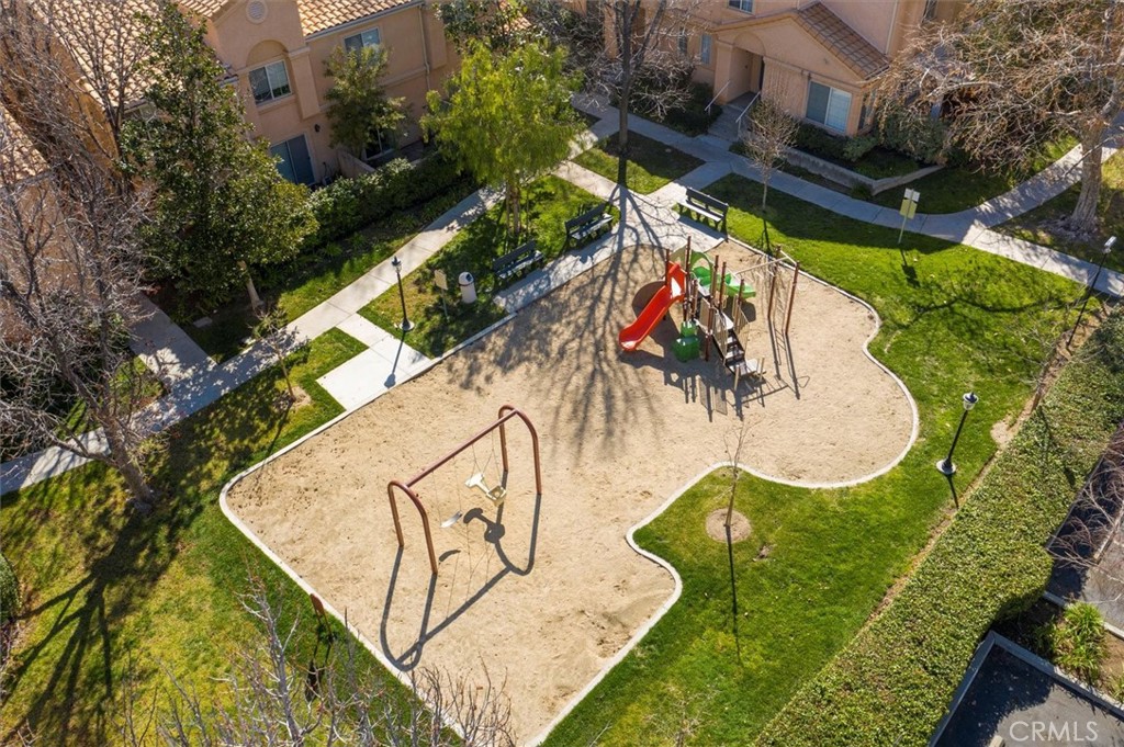 Diamond Head (DMHD) - Residential