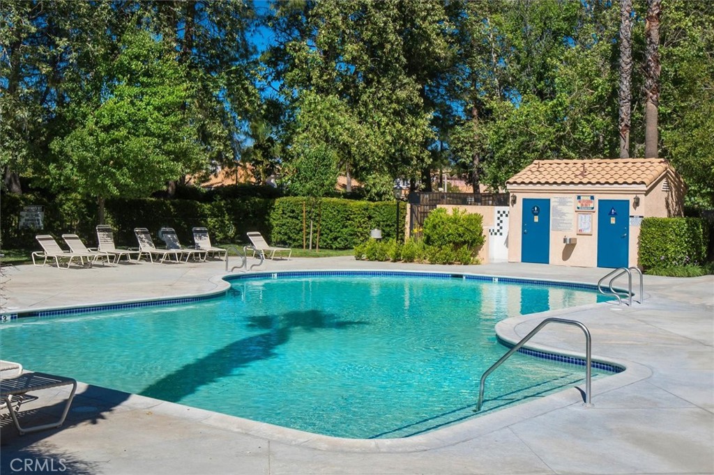 Diamond Head (DMHD) - Residential