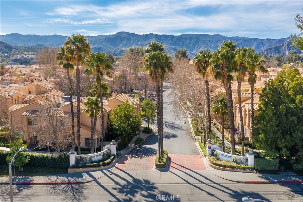 Diamond Head (DMHD) - Residential