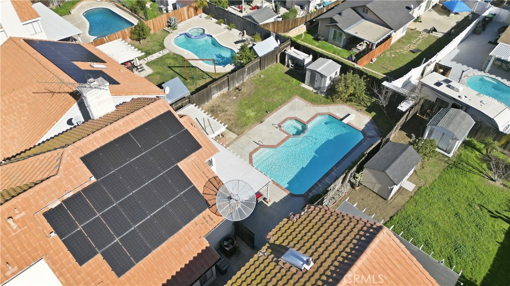 186 S Massachusetts Street