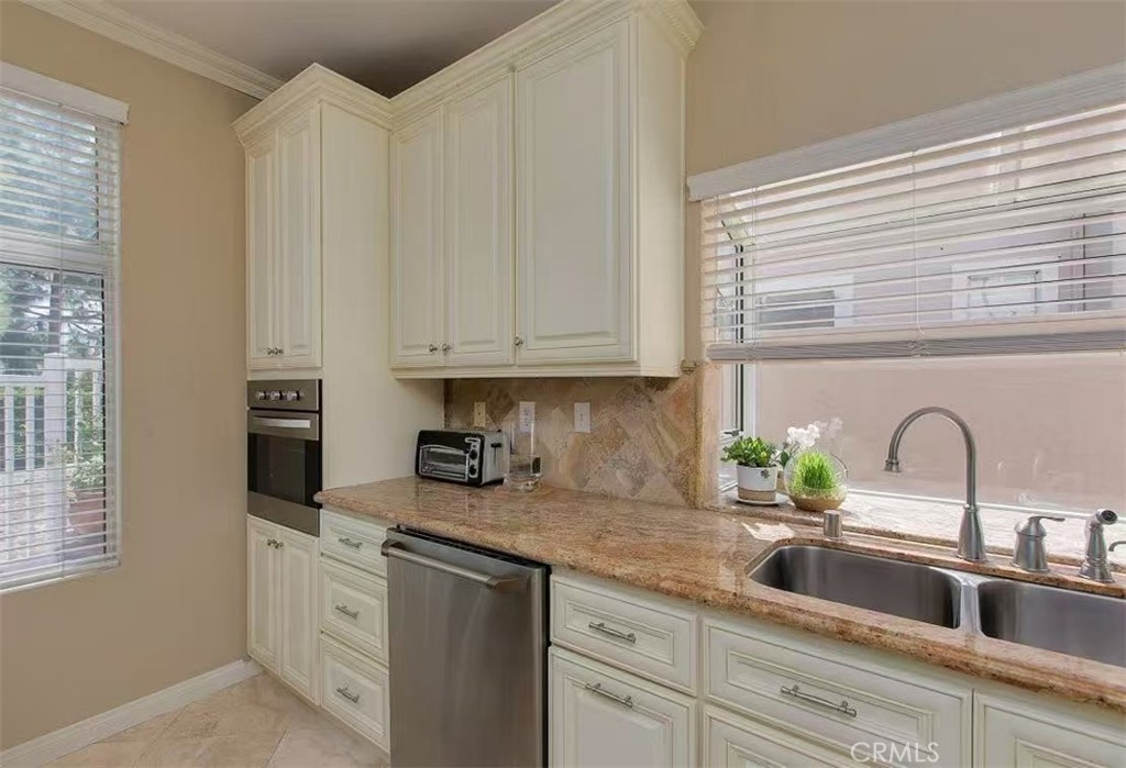 Cantora (CAN) - Residential Lease