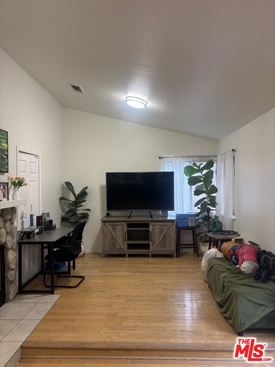 44335 Palo Verde Street