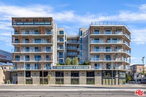 Photo of 3800 Mentone Avenue #304, Culver City, CA 90232 (MLS # 25618823)