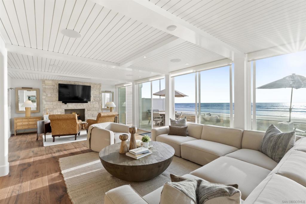 2418 Ocean Front