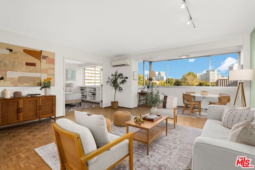 Photo of 969 Hilgard Avenue #603, Los Angeles, CA 90024 (MLS # 26637567)