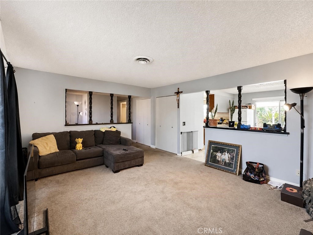 1230 Bunbury Drive