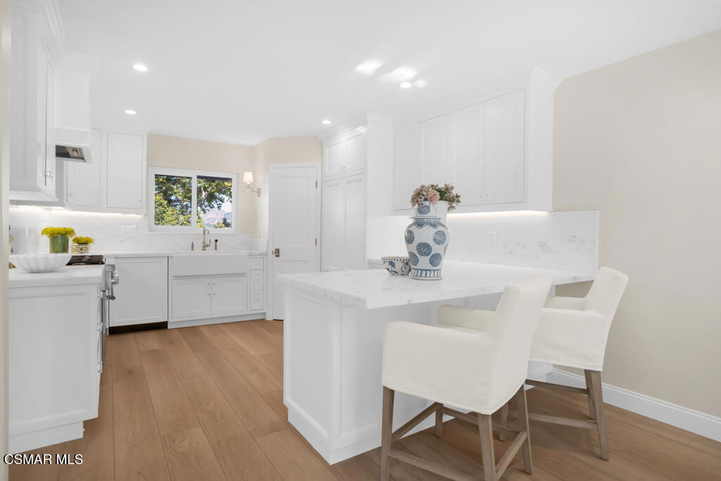 Westlake Bay-728 - 728 - Residential Lease