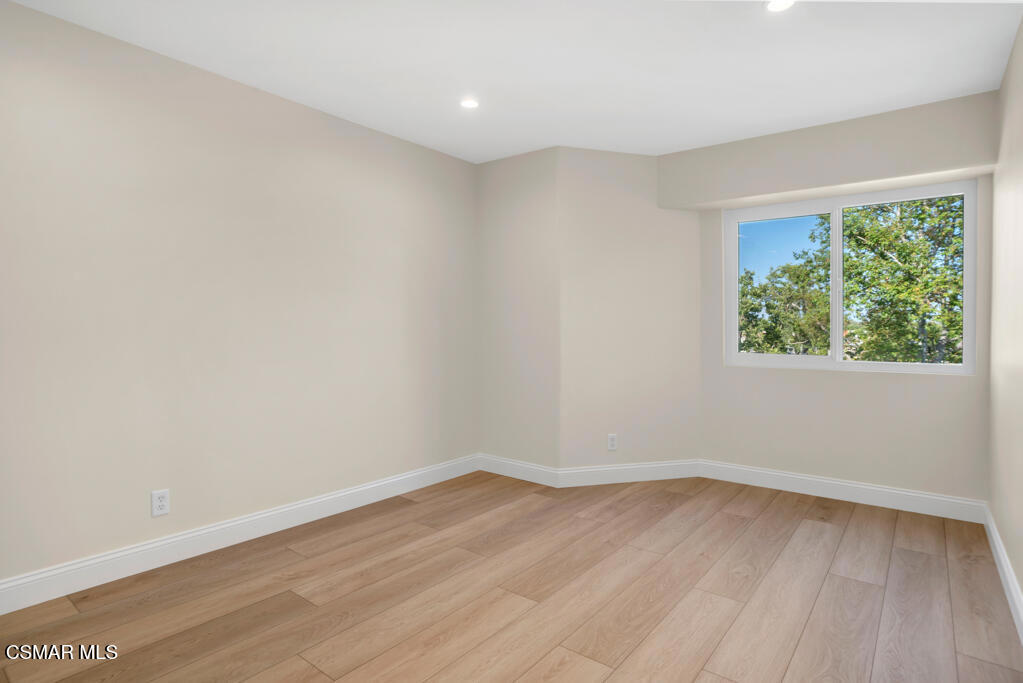 Westlake Bay-728 - 728 - Residential Lease