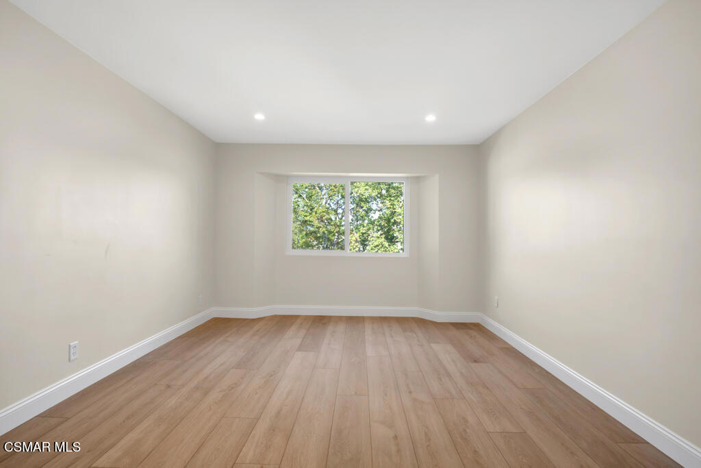 Westlake Bay-728 - 728 - Residential Lease