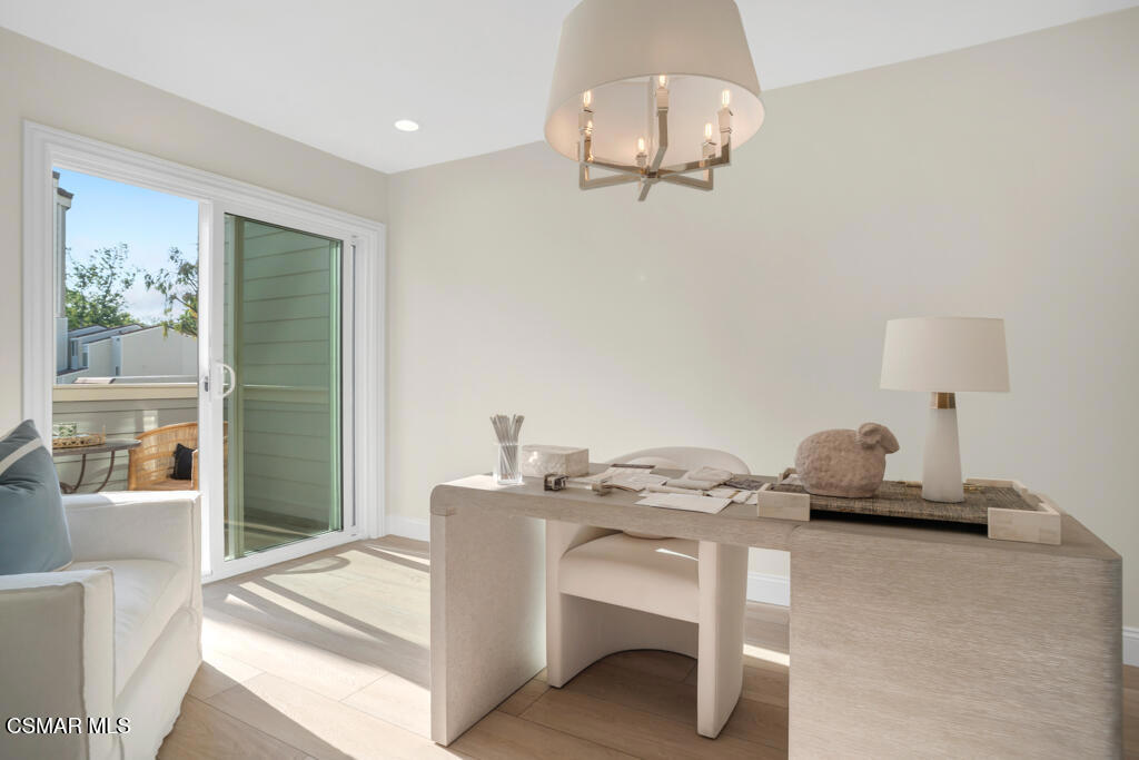 Westlake Bay-728 - 728 - Residential Lease