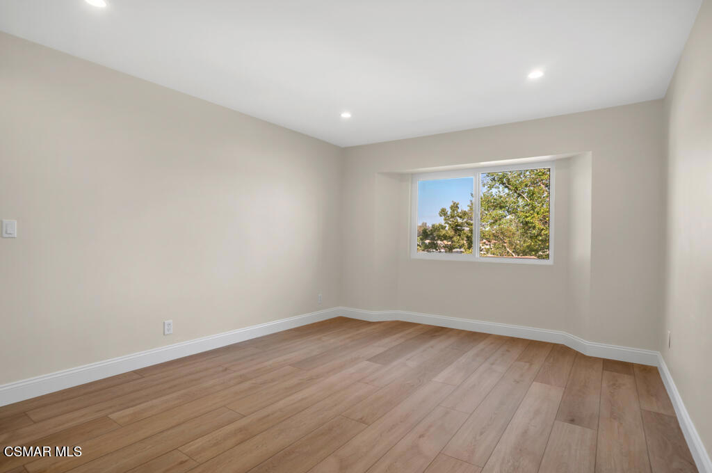 Westlake Bay-728 - 728 - Residential Lease