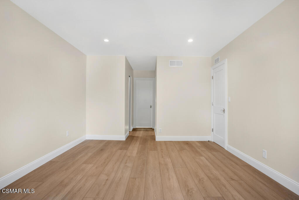 Westlake Bay-728 - 728 - Residential Lease