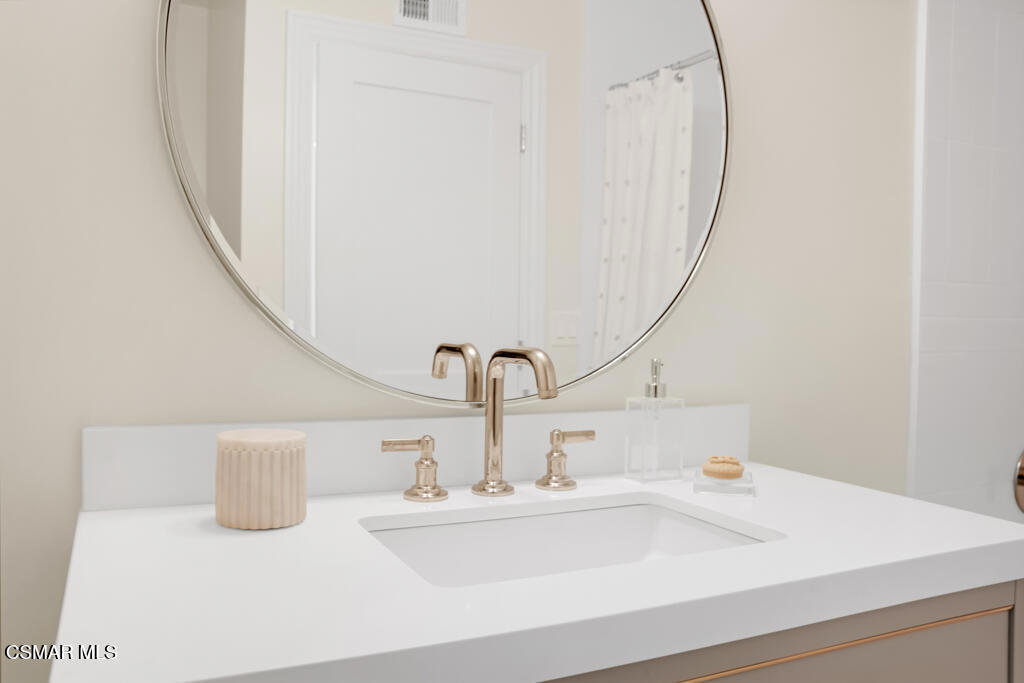 Westlake Bay-728 - 728 - Residential Lease