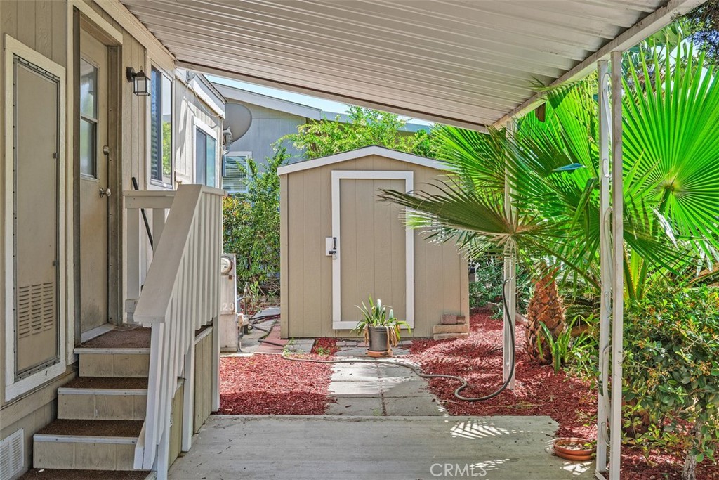 1456 E Philadelphia St Spc 423