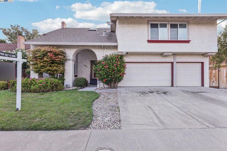 Spacious 4-Bedroom, 2.5-Bath Home with Bonus Room & 3-Car Garage!  Welcome to this 2-story home featuring 4 spacious bedrooms and 2.5 baths in well sought out neighborhood.  The upstairs boasts a versatile bonus room—perfect for a movie room, game room, home gym, or additional family space.  Enjoy both formal living and dining rooms as well as a comfortable family room that flows into the kitchen—ideal for entertaining or everyday living. The kitchen offers ample counter space and storage, ready for you to make it your own!  Additional highlights include:  3-car garage with plenty of room for storage or a workshop, generously sized primary suite, functional floor plan with great flow for family and guests.  Private backyard with space to relax or entertain.  Don't miss the opportunity to make this flexible, spacious home yours!