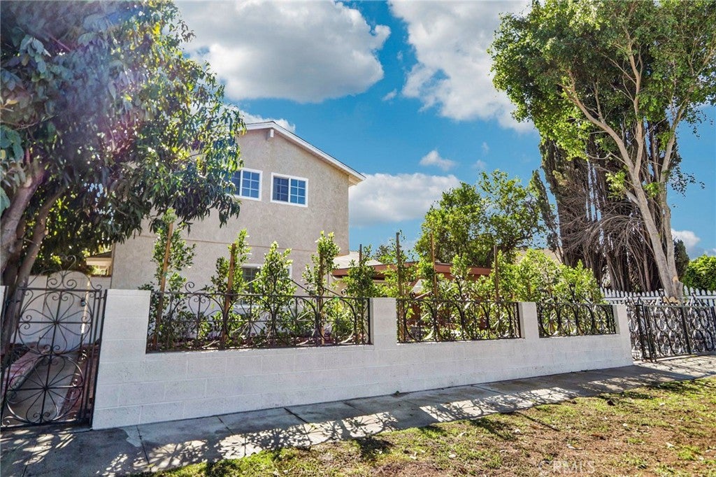 17408 Elkwood