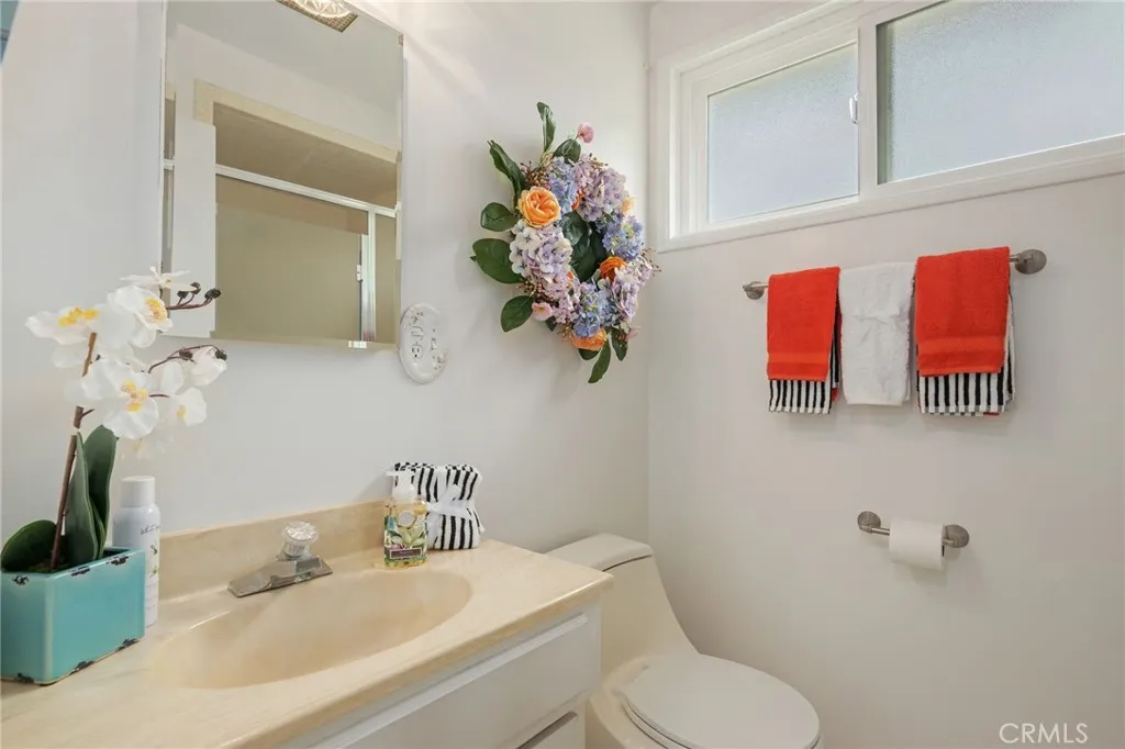 Goleta, California 93117, United States, 3 Bedrooms Bedrooms, ,2 BathroomsBathrooms,Residential,Active,145185