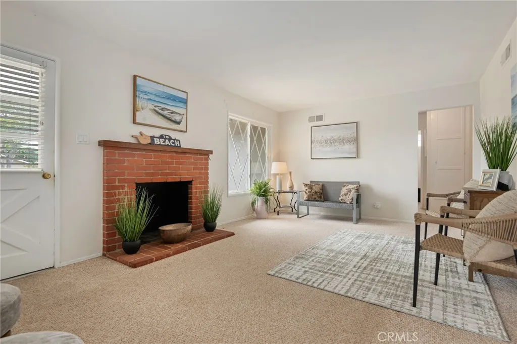 Goleta, California 93117, United States, 3 Bedrooms Bedrooms, ,2 BathroomsBathrooms,Residential,Active,145185