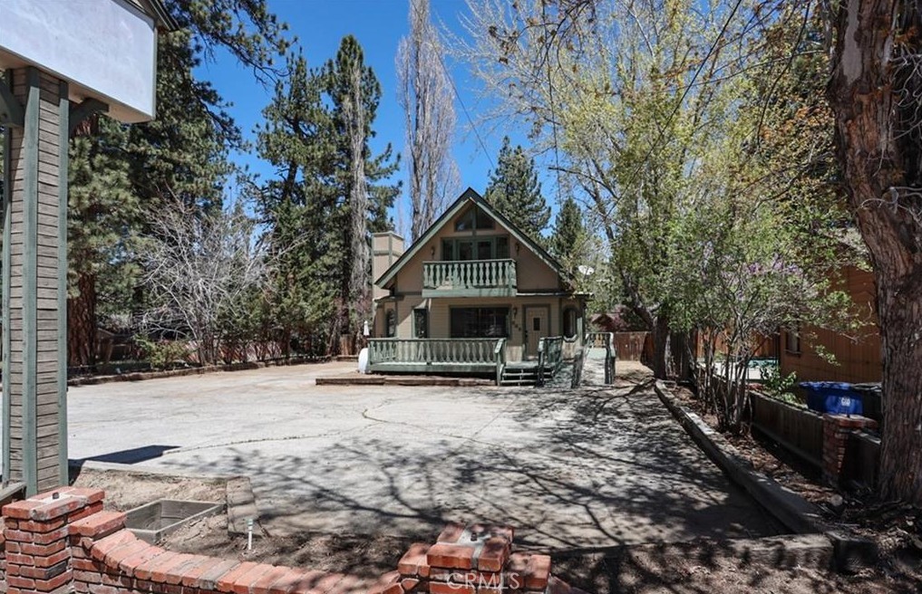 805 W Big Bear Boulevard