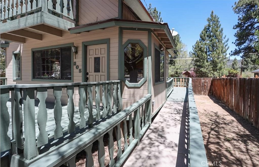 805 W Big Bear Boulevard