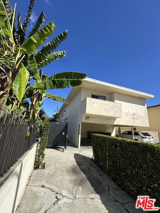 4835 Pickford Street