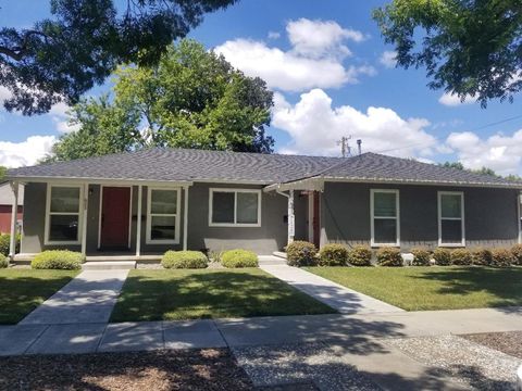 Photo of 661 N Daniel Way, San Jose, CA 95128 (MLS # ML82048833)