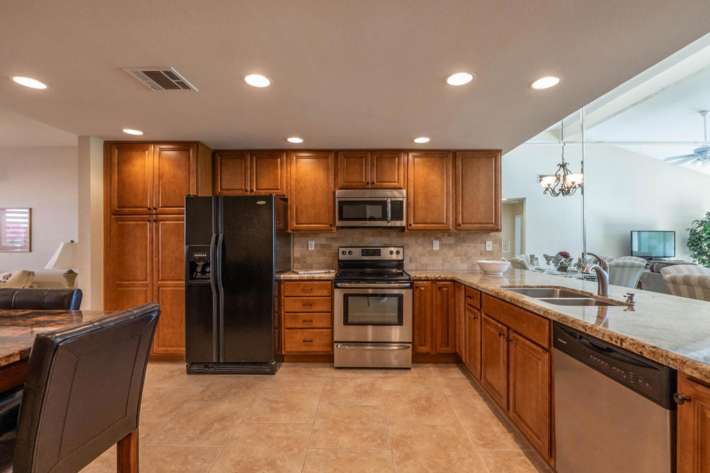 Palm Valley CC - Residential