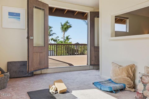 Tiny photo for 2163 Monmouth Drive, Ventura, CA 93001 (MLS # V1-39392)