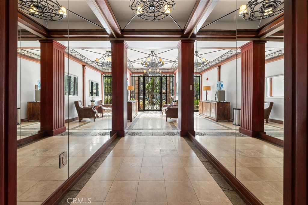 411 N Oakhurst Drive 201