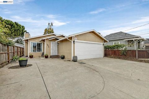 1615 1615 85Th Ave Oakland CA 94621