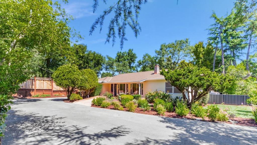20335 Saratoga Los Gatos Road