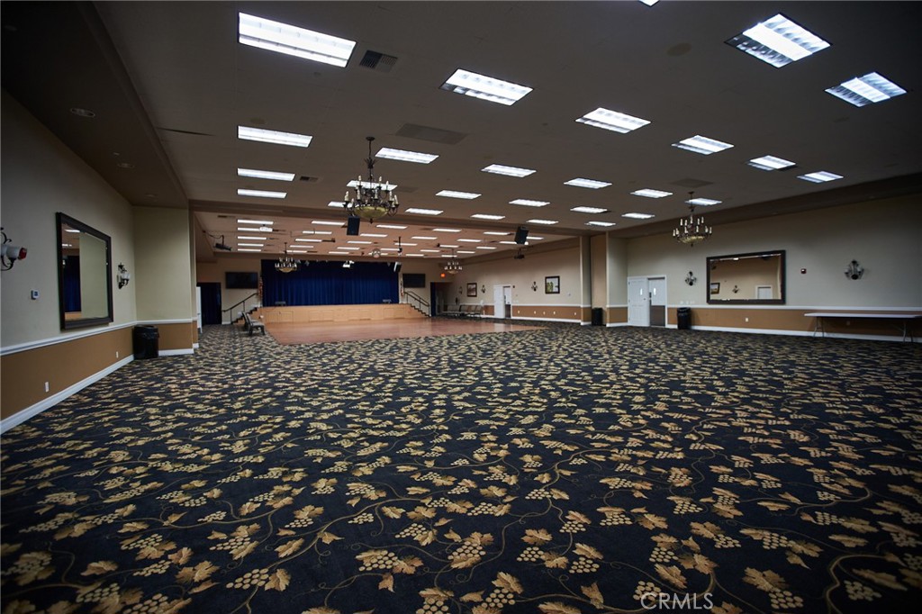 SUN LAKES COUNTRY CLUB - Residential