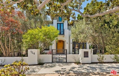 Photo of 714 Euclid Street, Santa Monica, CA 90402 (MLS # 26985507)