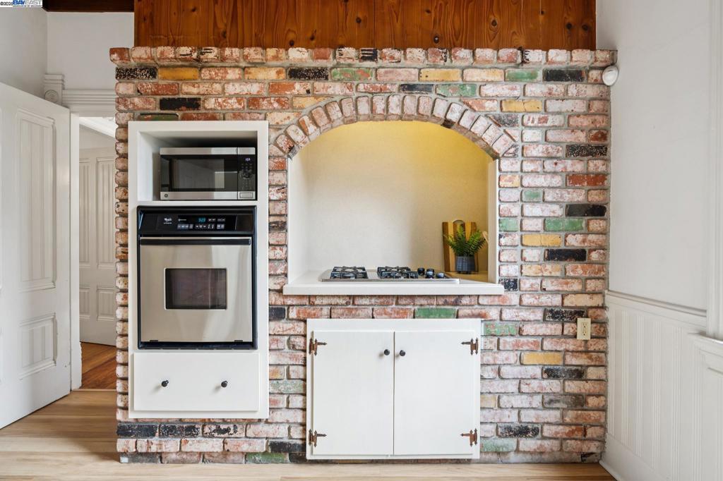 CENTRAL ALAMEDA - Residential