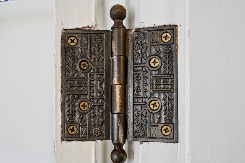 CENTRAL ALAMEDA - Residential