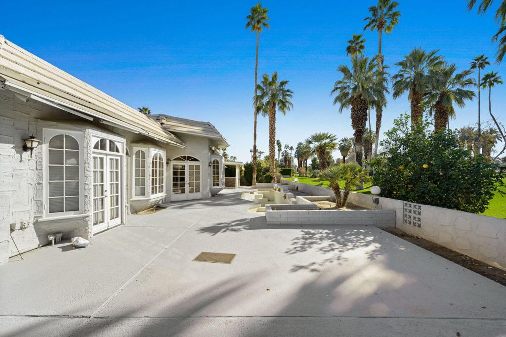 Thunderbird C.C. - Residential