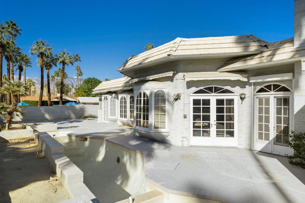 Thunderbird C.C. - Residential