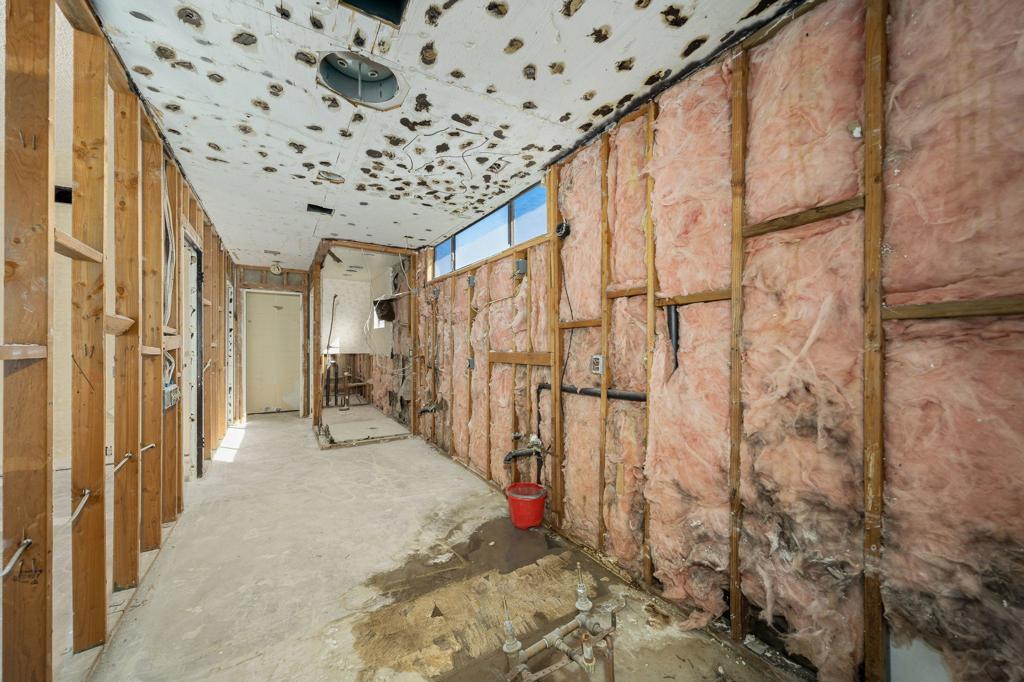 Thunderbird C.C. - Residential