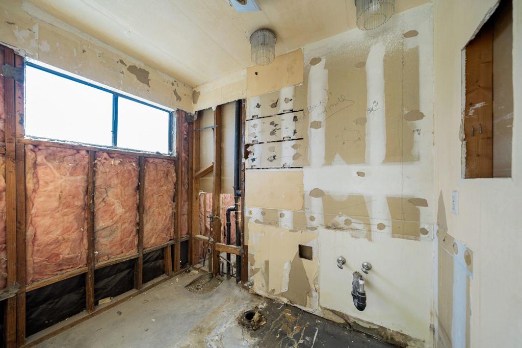 Thunderbird C.C. - Residential