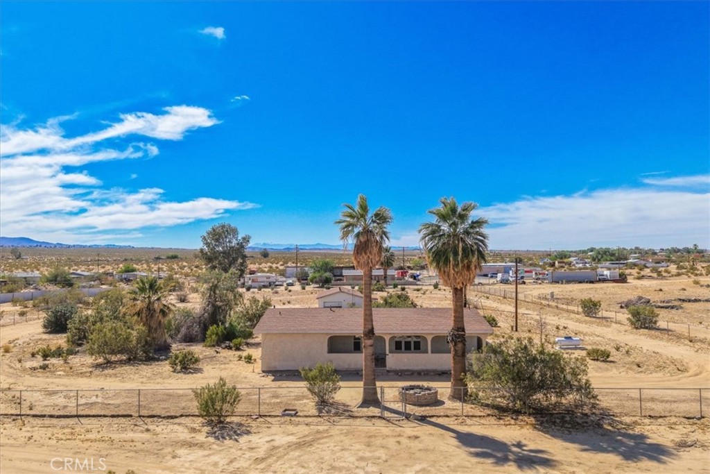 4611 Oasis