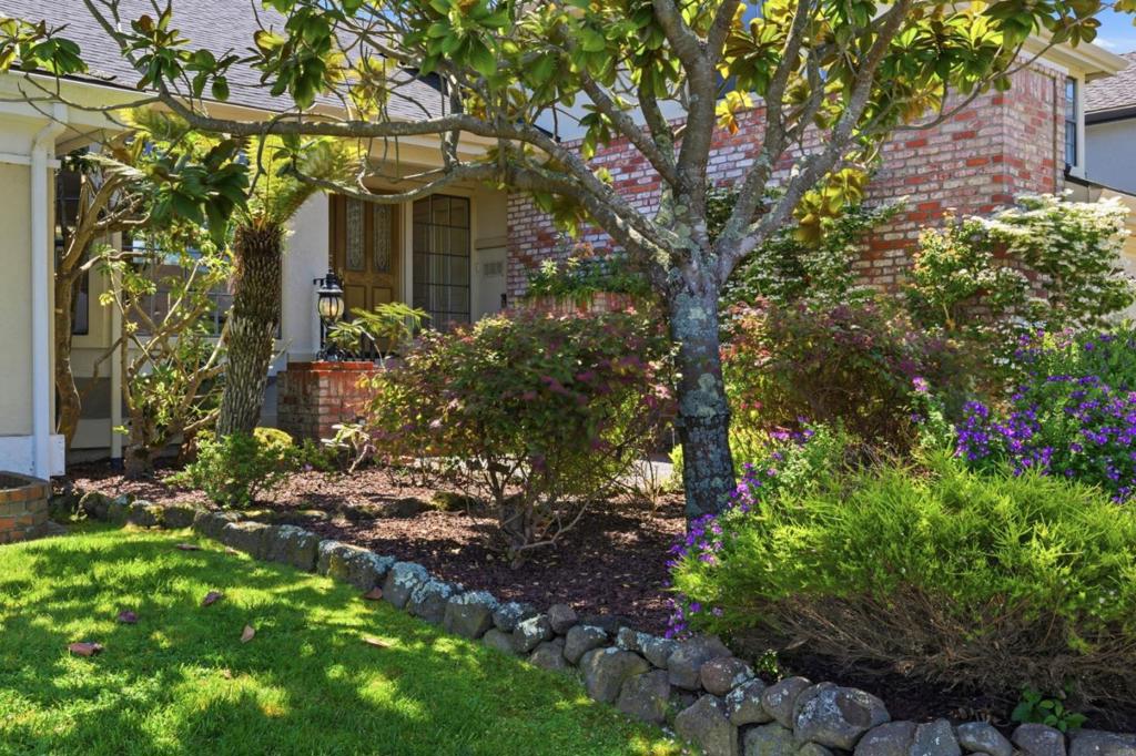 443 Burning Tree Court