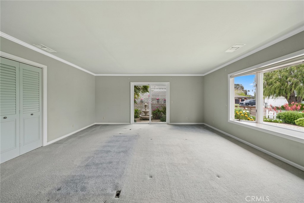1955 Aliso Avenue