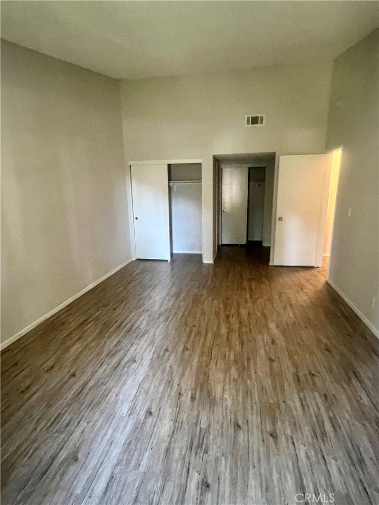 Las Palomas 2 - Residential Lease