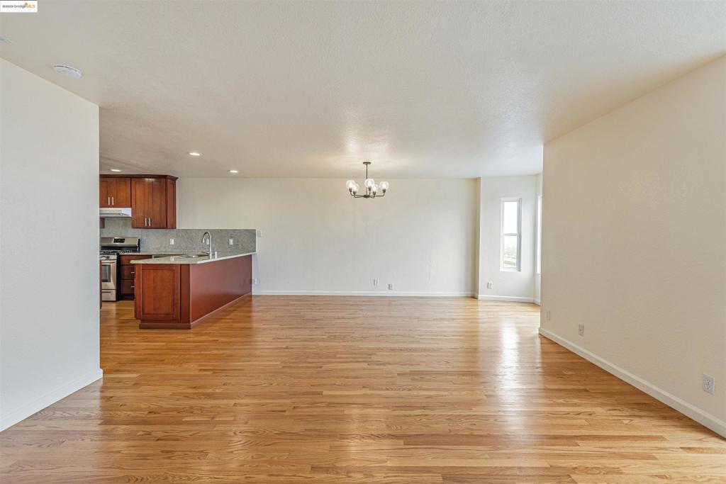 OUTER SUNSET - Residential