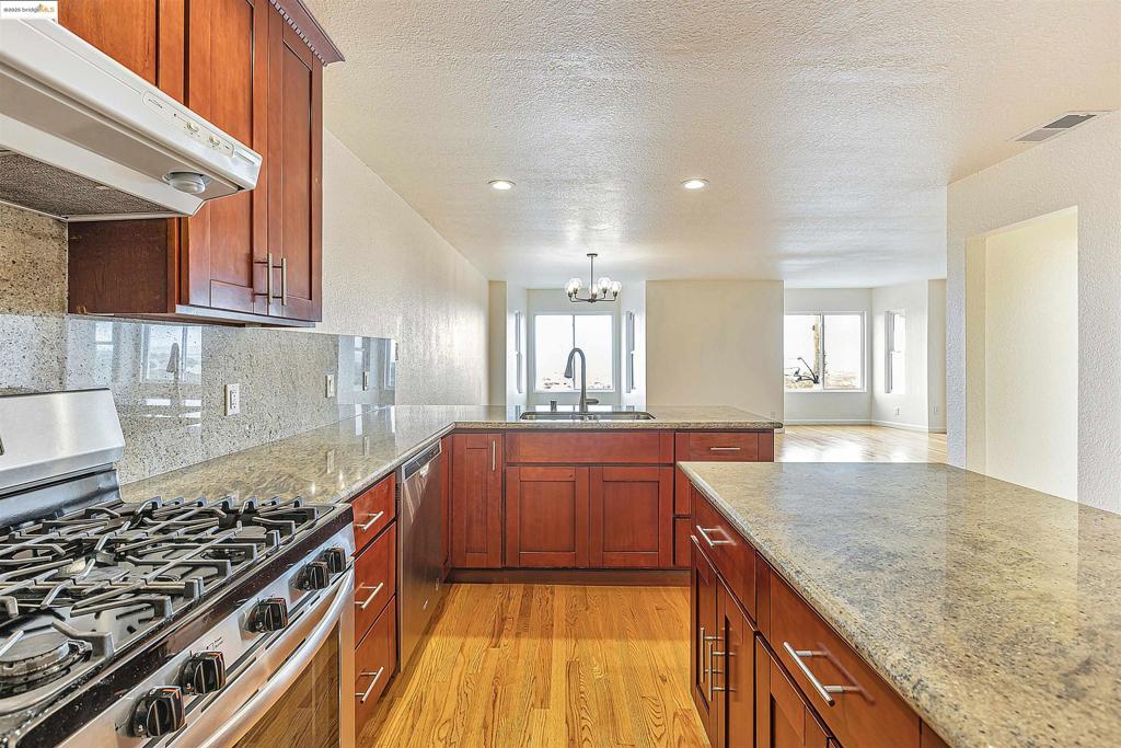 OUTER SUNSET - Residential
