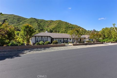 Photo of 28532 Markuson Rd, Silverado Canyon, CA 92676 (MLS # OC26089558)